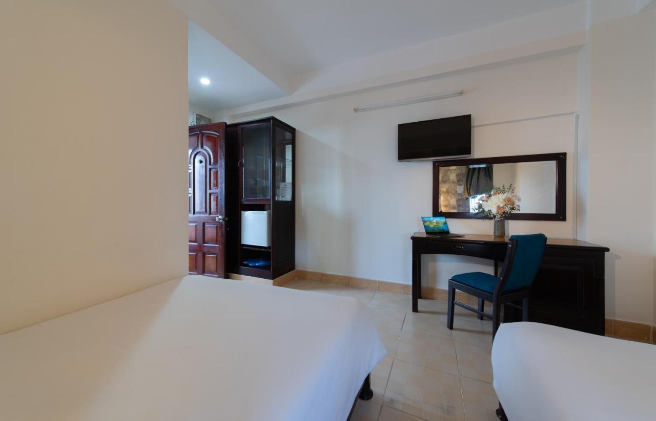 Starlight Nha Trang Hotel Exterior photo